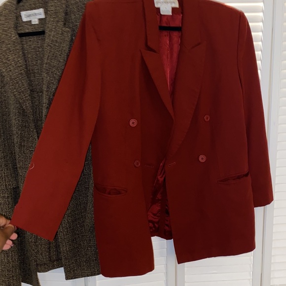 Business casual blazers medium weight. Size 14. - Picture 5 of 5